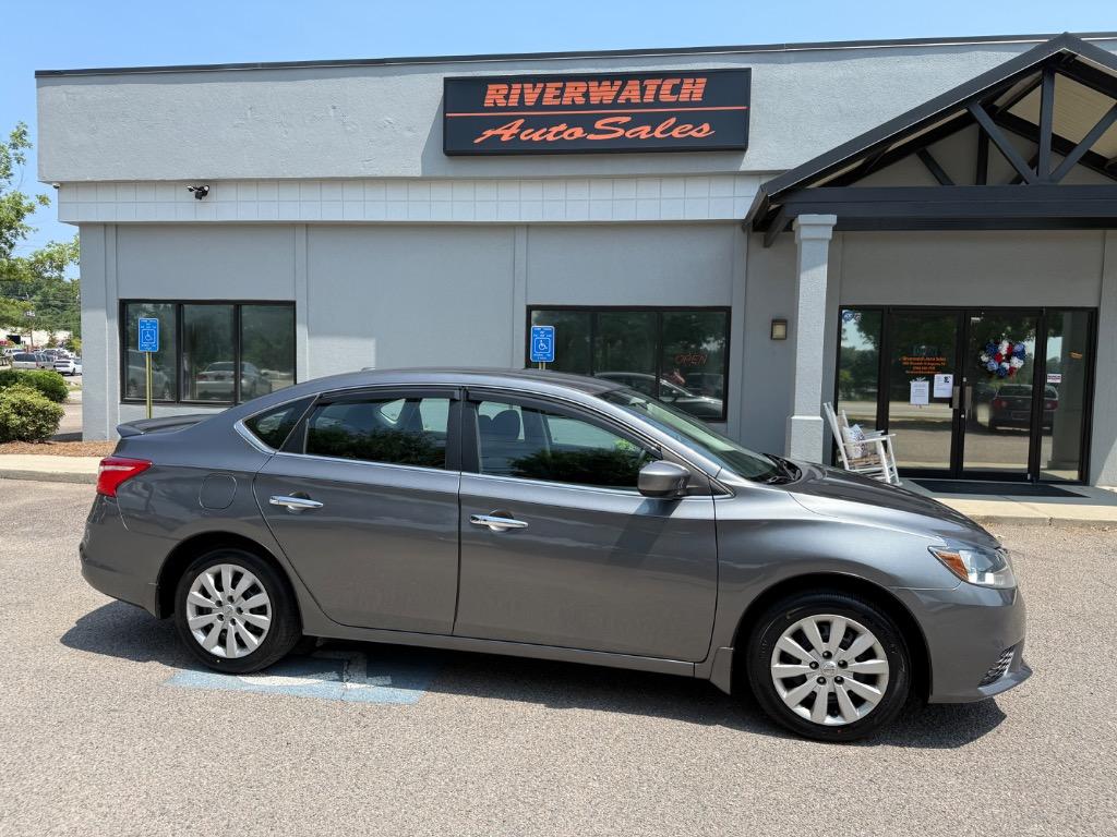 2016 Nissan Sentra SV CVT's photo