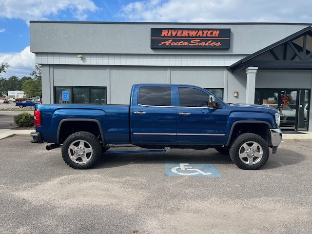 2019 GMC Sierra 3500HD SLT's photo