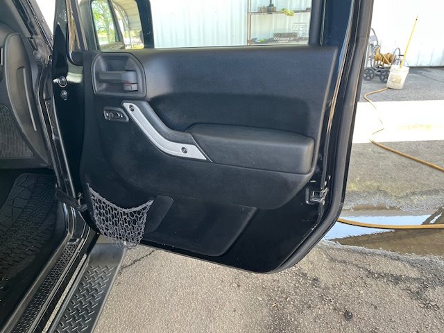 2011 Jeep Wrangler Unlimited Sport - Photo 18