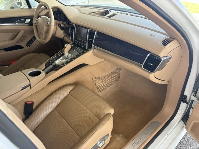 2012 Porsche Panamera Base - Photo 18